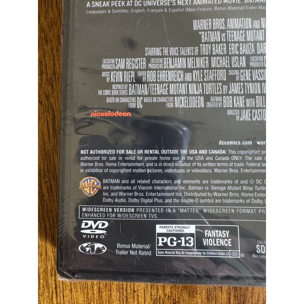 NEW Batman vs Teenage Mutant Ninja Turtles DVD DC Animated Movie Sealed - Picture 5 of 6